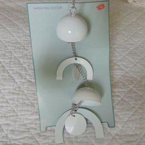 5 Hanging Decor Wind Chime 10in White